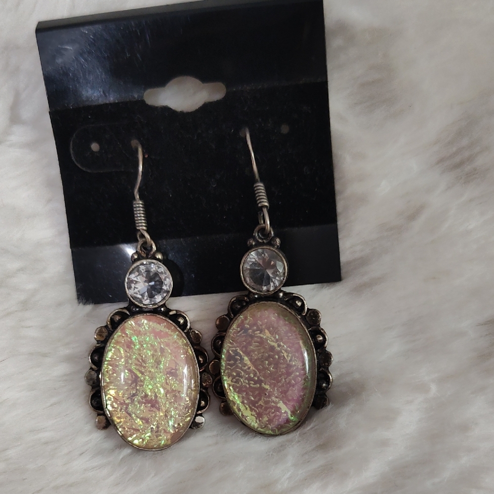 Elegant Iridescent Quartz Earrings with Crystal Accents